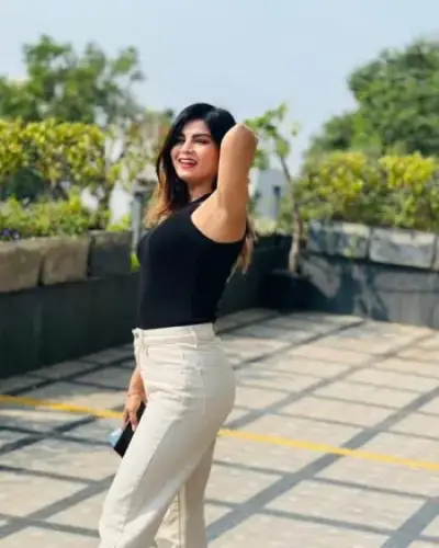 Call Girls Bahadurpura Cash On Delivery