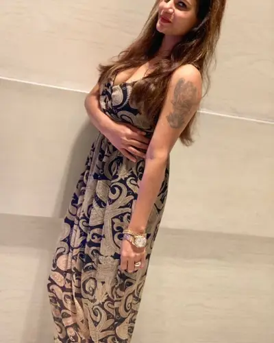 Bahadurpura Escort